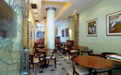 Отель Acropole Hotel