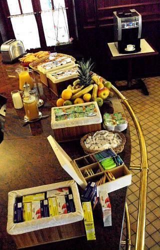 Отель Hôtel Restaurant Lamartine