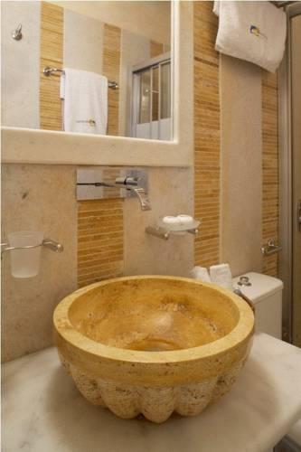 Отель Iliovasilema Hotel & Suites