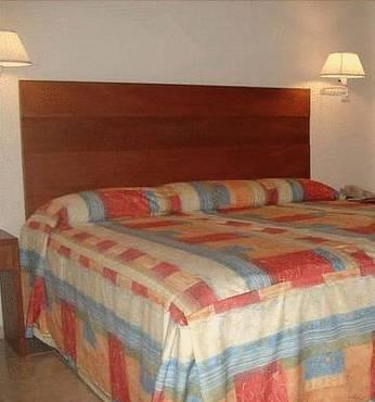 Отель Hotel F Star