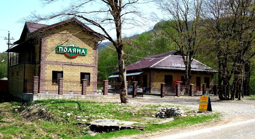 Гостевой дом База Отдыха Поляна