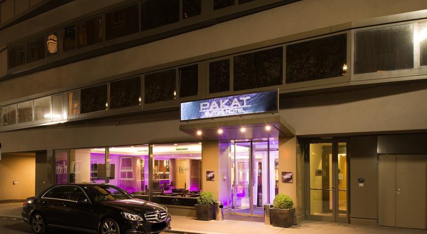 Pakat Suites Hotel