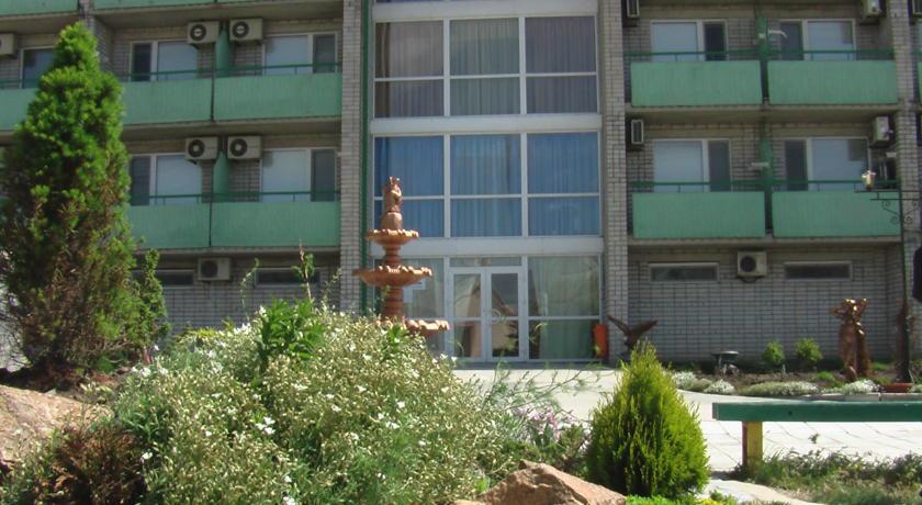 Гостиница Валок