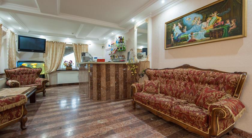 Гостиница Leoton Hotel