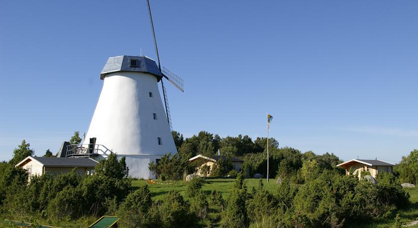 Отель Pivarootsi Holiday Village