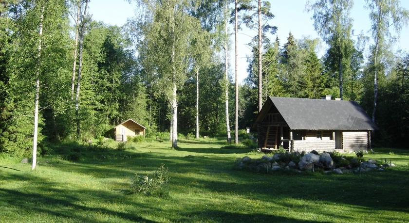 Отель Haaviku Holiday Home