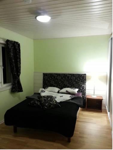 Отель Aurinkoranta Apartments
