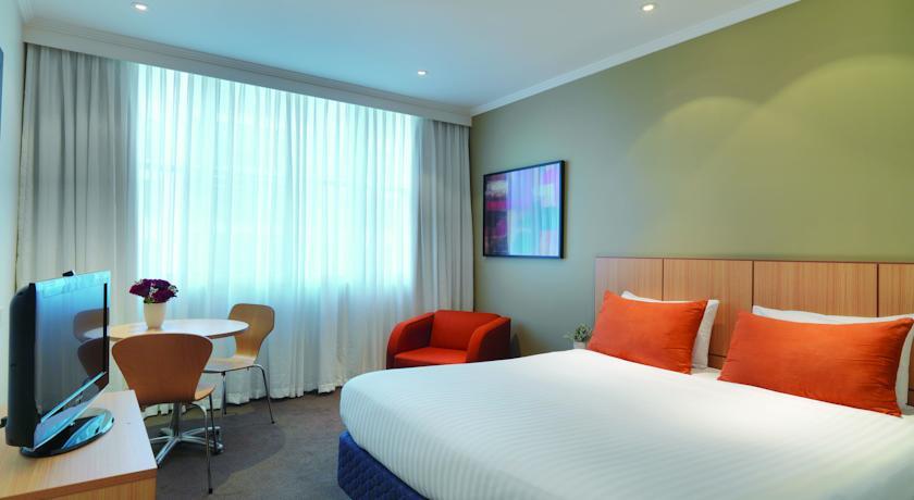 Отель Travelodge Wellington
