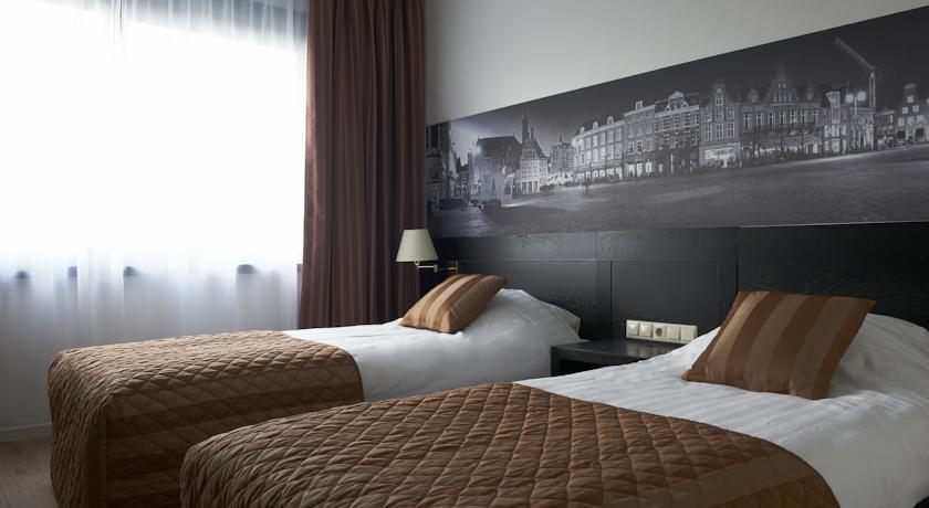Отель Bastion Hotel Haarlem / Velsen