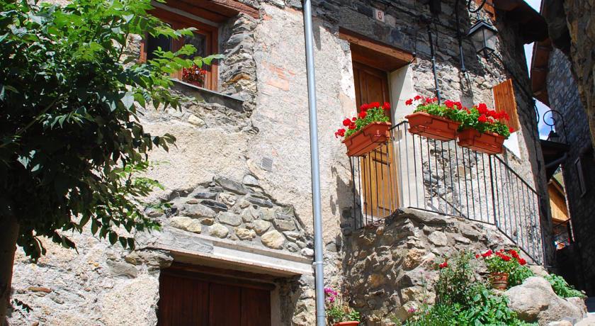 Апартаменты Apartaments Ca de Badia