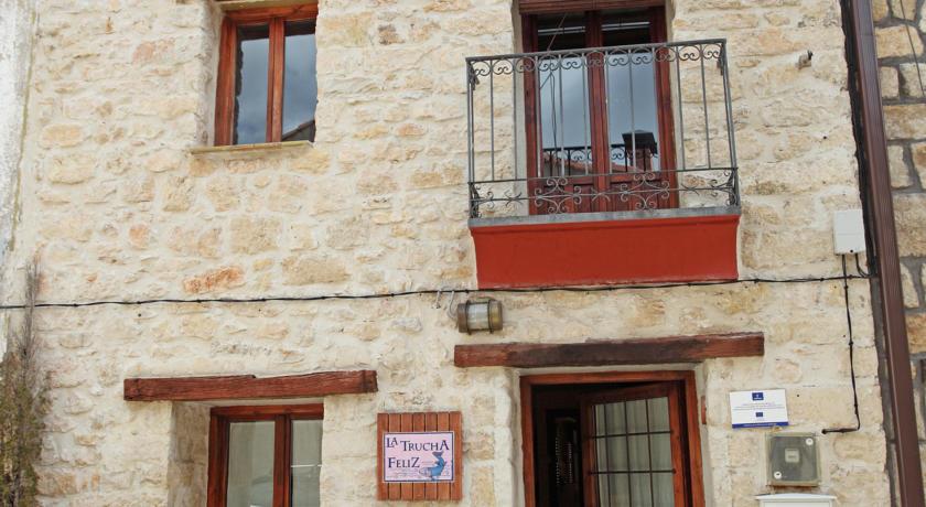 Отель Casa Rural La Trucha Feliz