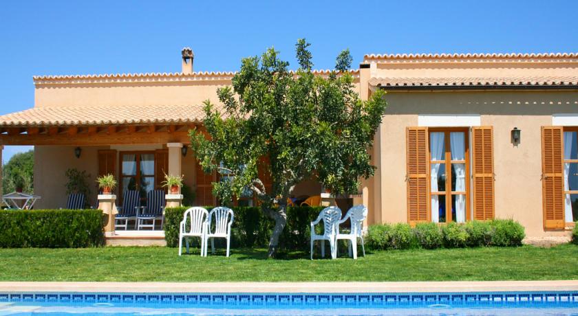 Отель Villa Can Ullastre