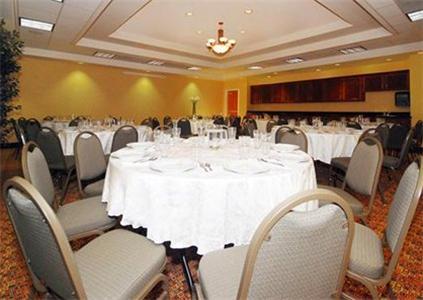 Отель Comfort Suites Barstow