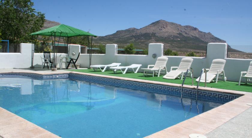 Отель Cortijo el Pino