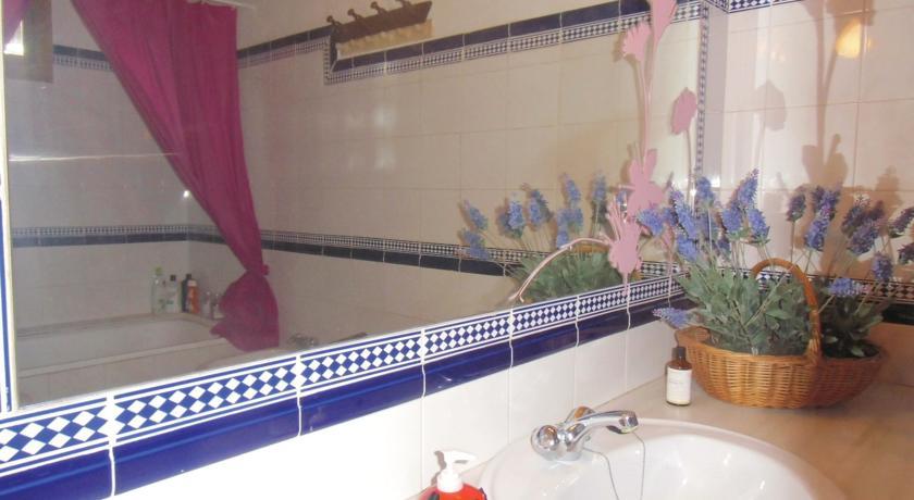 Апартаменты Holiday home Camino Son Moix km