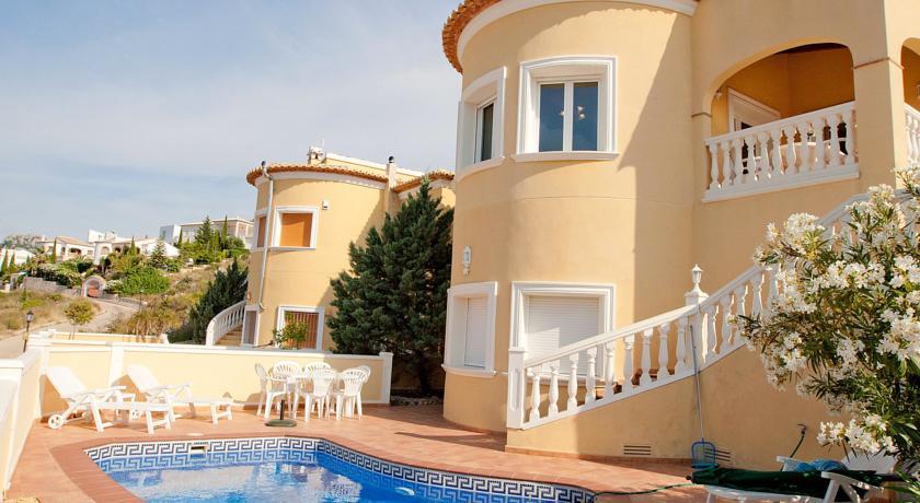 Апартаменты Holiday home Residencial L'Almúnia V Pego