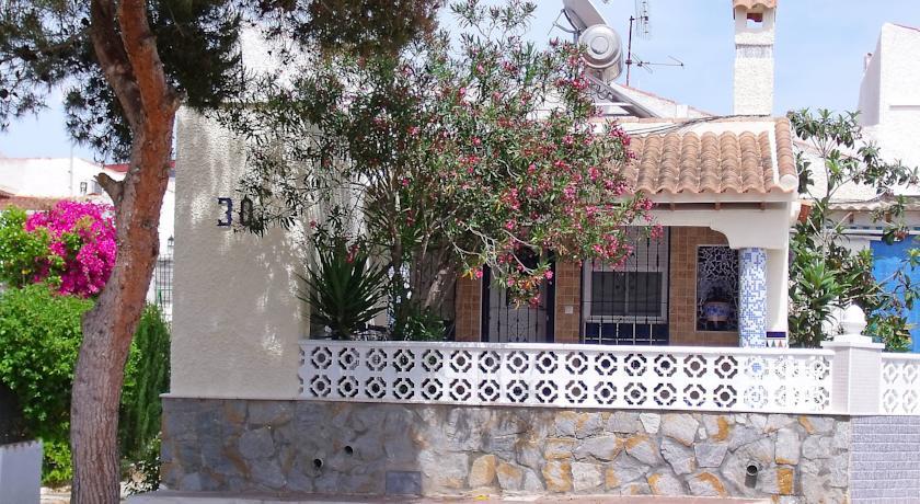 Апартаменты Holiday Home Casa Happy Days Guardamar Del Segura