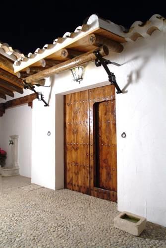 Отель Cortijo Rural Majolero