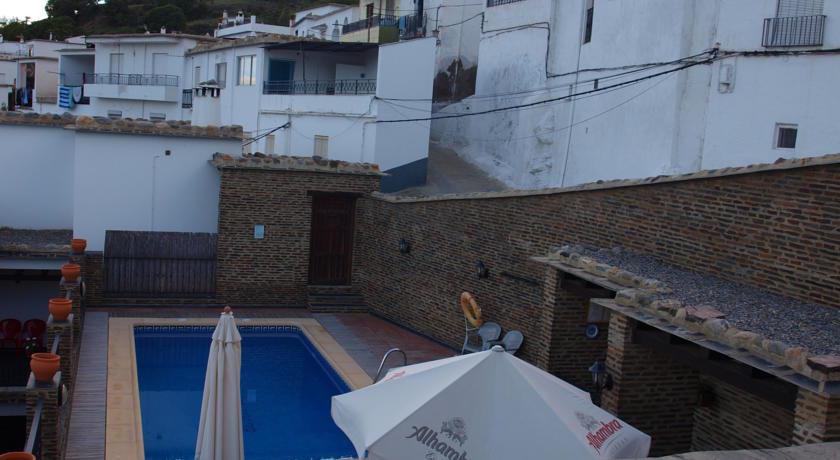 Отель Apartamentos El Mirador