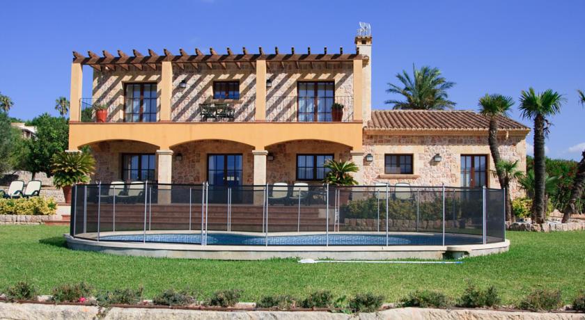 Вилла Villa Bonnix