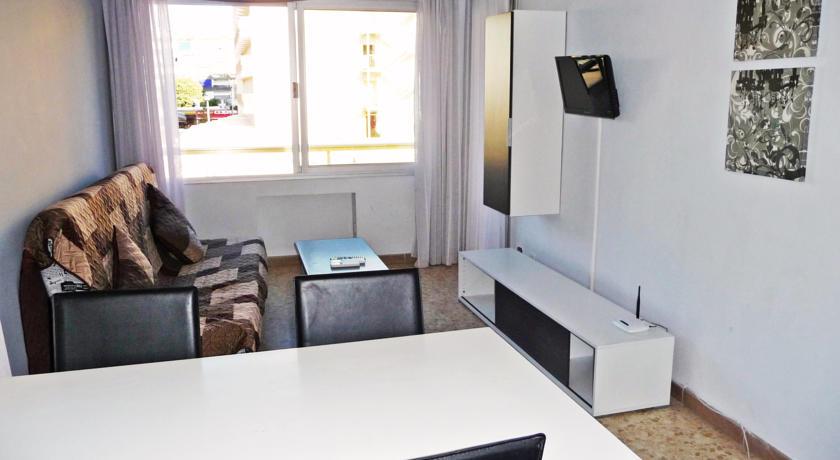 Apartamentos Antilles-Fenals