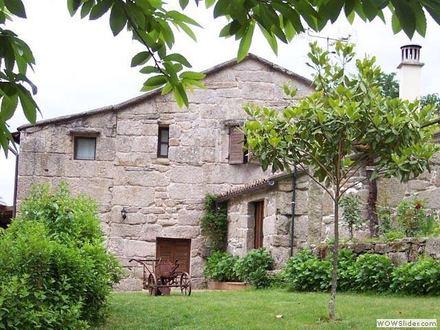 Отель Casa do Val