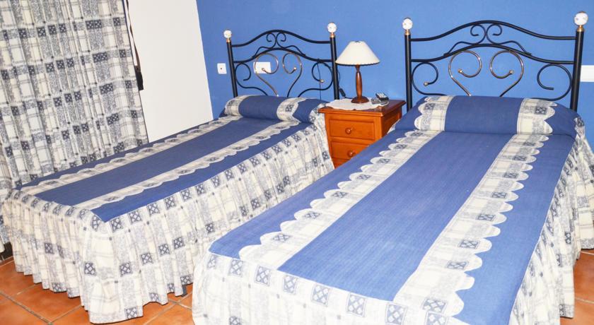 Гостевой дом Hostal Cesar