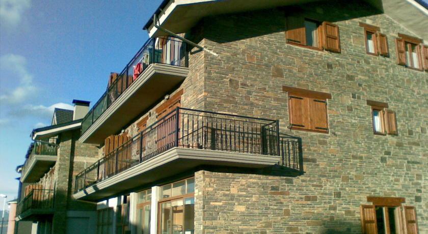 Апартаменты Athenou Cerdanya