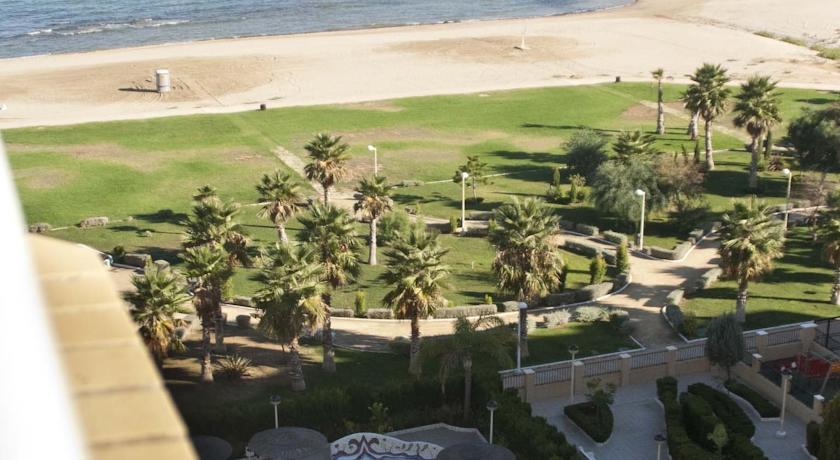 Апартаменты Apartamentos Cala Blanca