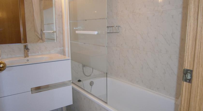Апартаменты Apartment Avenida Costa Brava