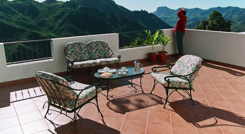 Апартаменты Apartamentos el Almendro