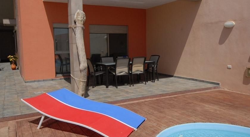 Апартаменты Apartamento Rosita