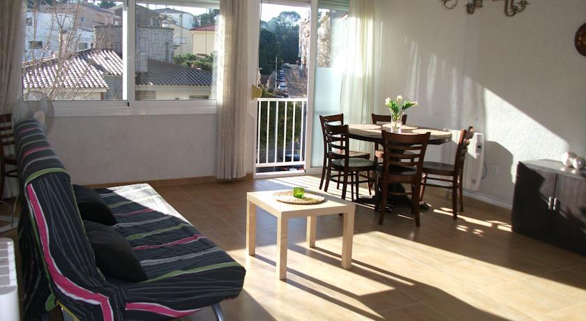 Apartamentos Charles