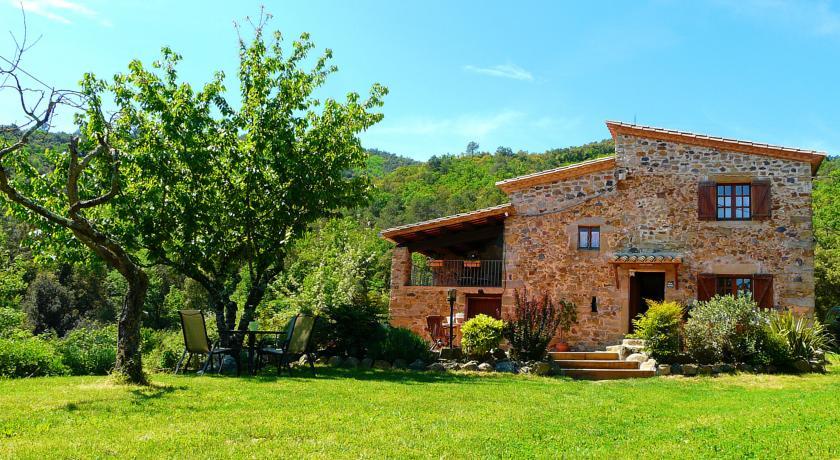 Отель Casa Rural Masia Forn del Vidre