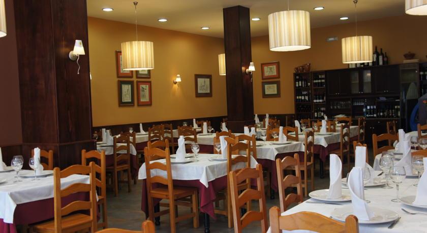 Гостевой дом Hostal Restaurante Alarico