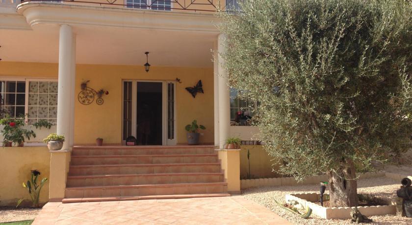 Апартаменты Chalet Santa Ponsa