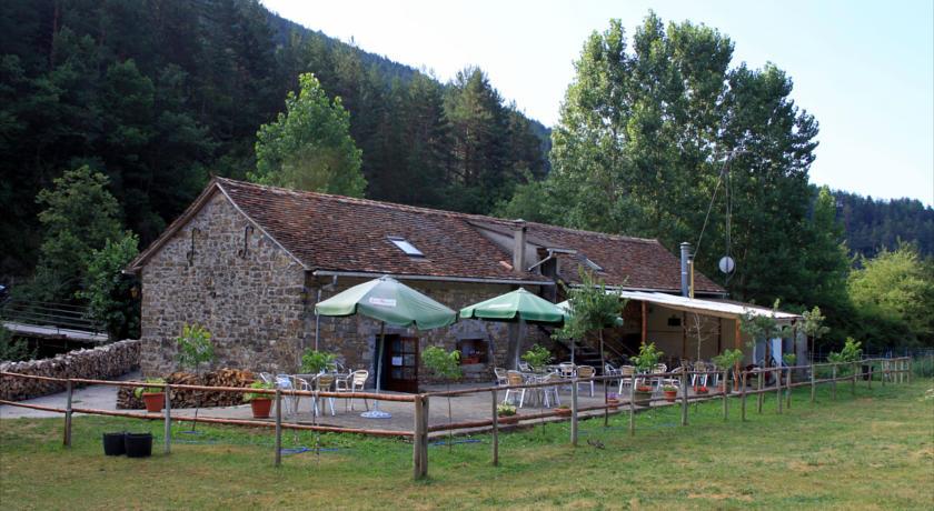Хостел Albergue Borda Nadal