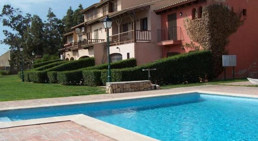 Апартаменты Voli Oliveres