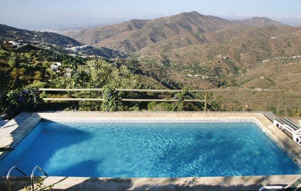 Апартаменты Holiday home Cuesta Robano