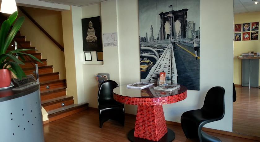 Отель Hotel La Curva