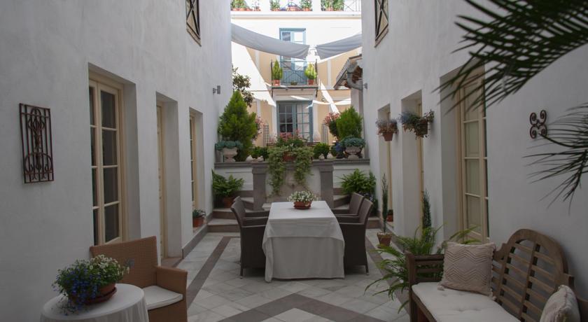 Мини-отель B&B "Casa Doña Inés"