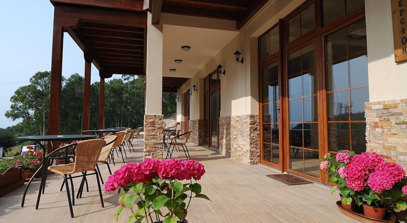 Отель Hotel Rural Playa de Aguilar