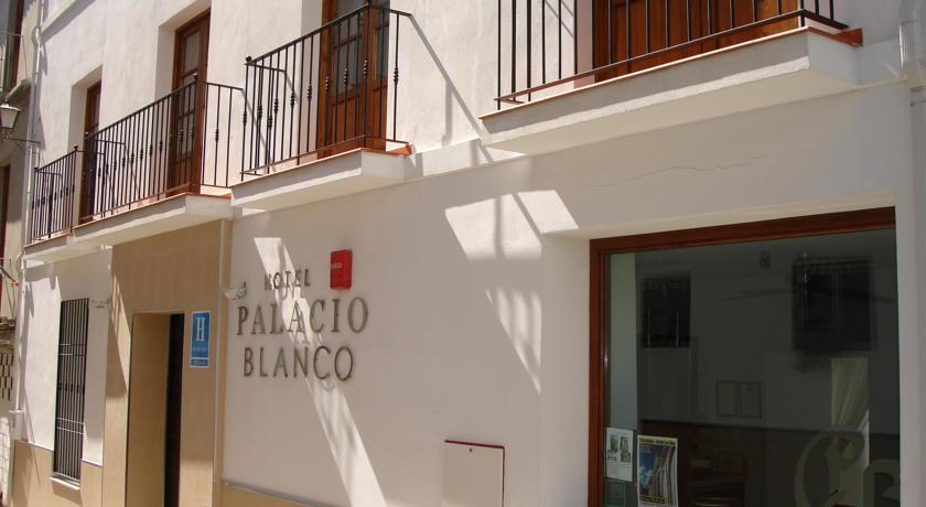 Отель Hotel Palacio Blanco