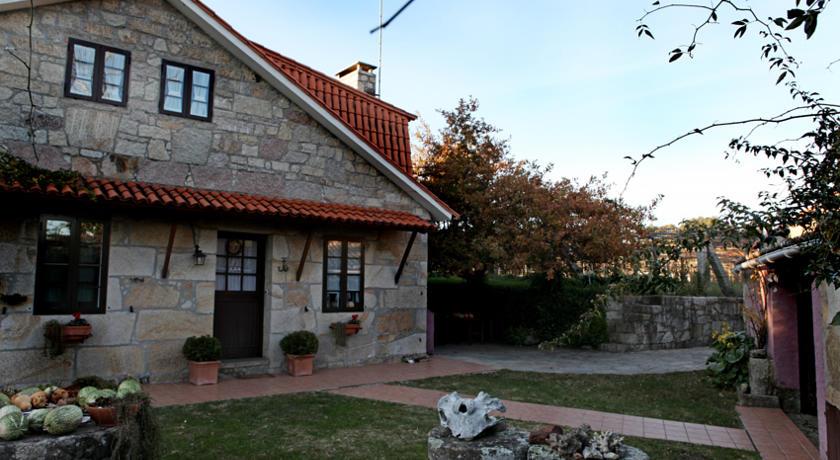 Отель Casa O Fabal