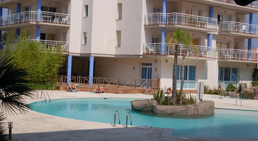 Апартаменты Apartaments Montecarlo - Port Canigo