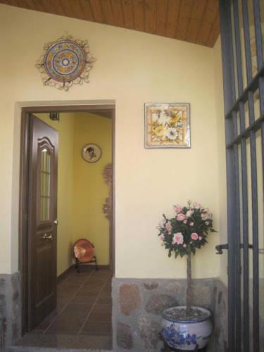 Апартаменты Apartamentos Rurales Arco De Trajano *