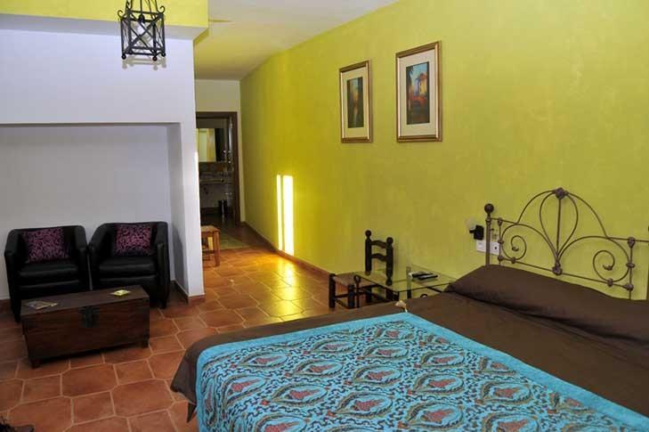 Отель La Posada de las Cigüenas