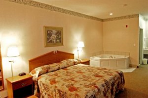 Отель Best Western Fairwinds Inn & Suites