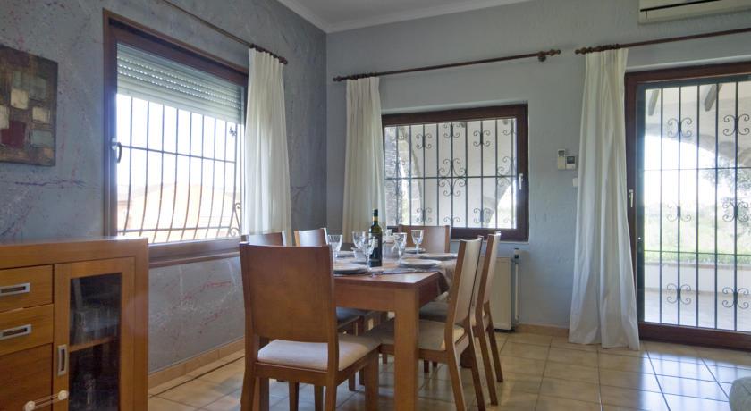 Casa Cele