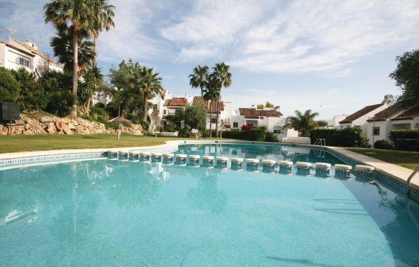 Апартаменты Holiday Home Bel Air Estepona